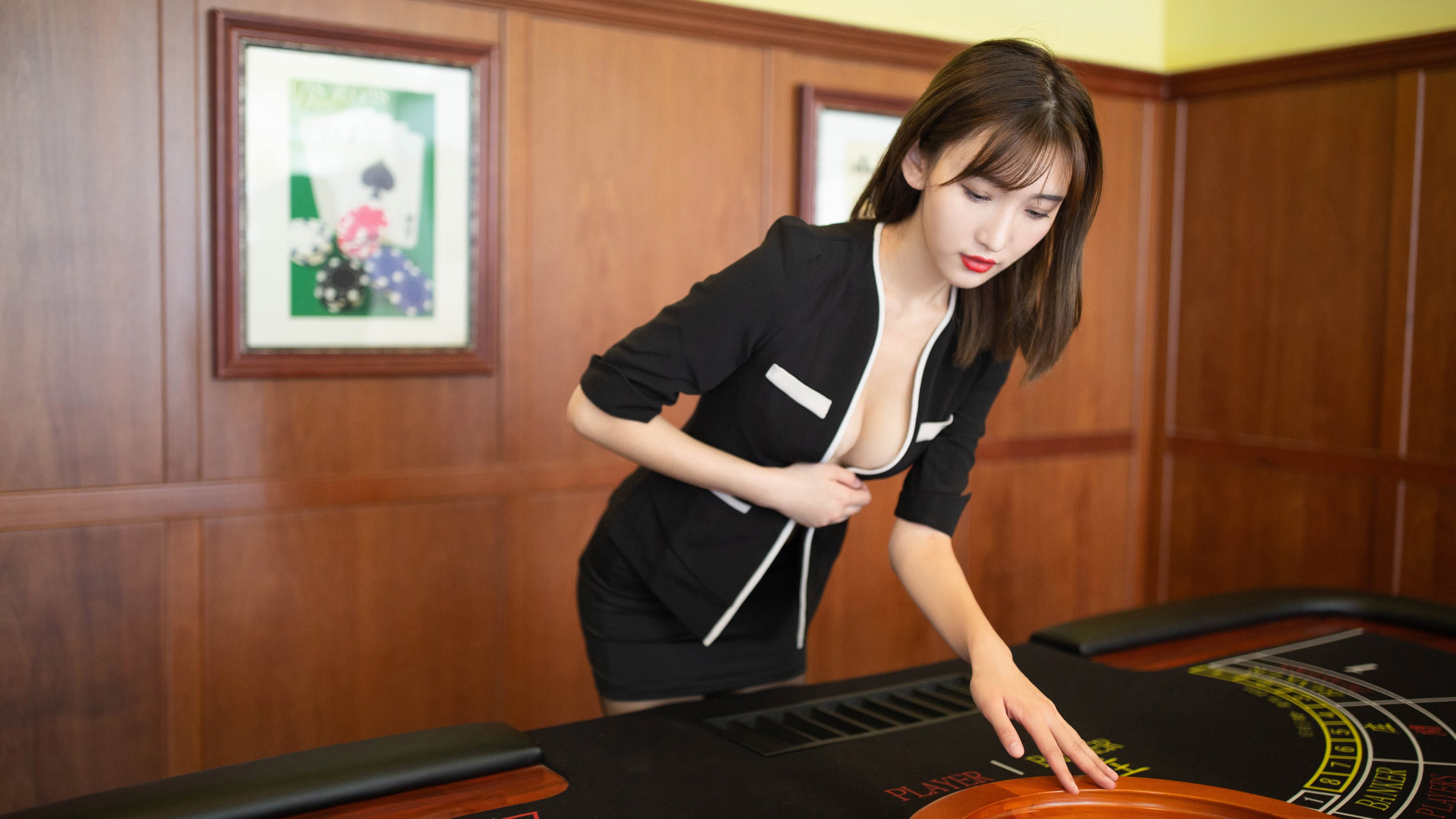 C罗夺冠后与队友热舞庆祝胜利，c罗夺冠后与队友热舞庆祝胜利是哪一集