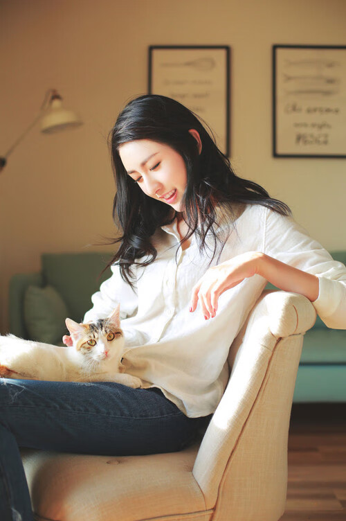 乐鱼电竞在线平台登录入口-校园足球通过开放课模式吸引学生家长共同参与，学校足球场对外开放方案