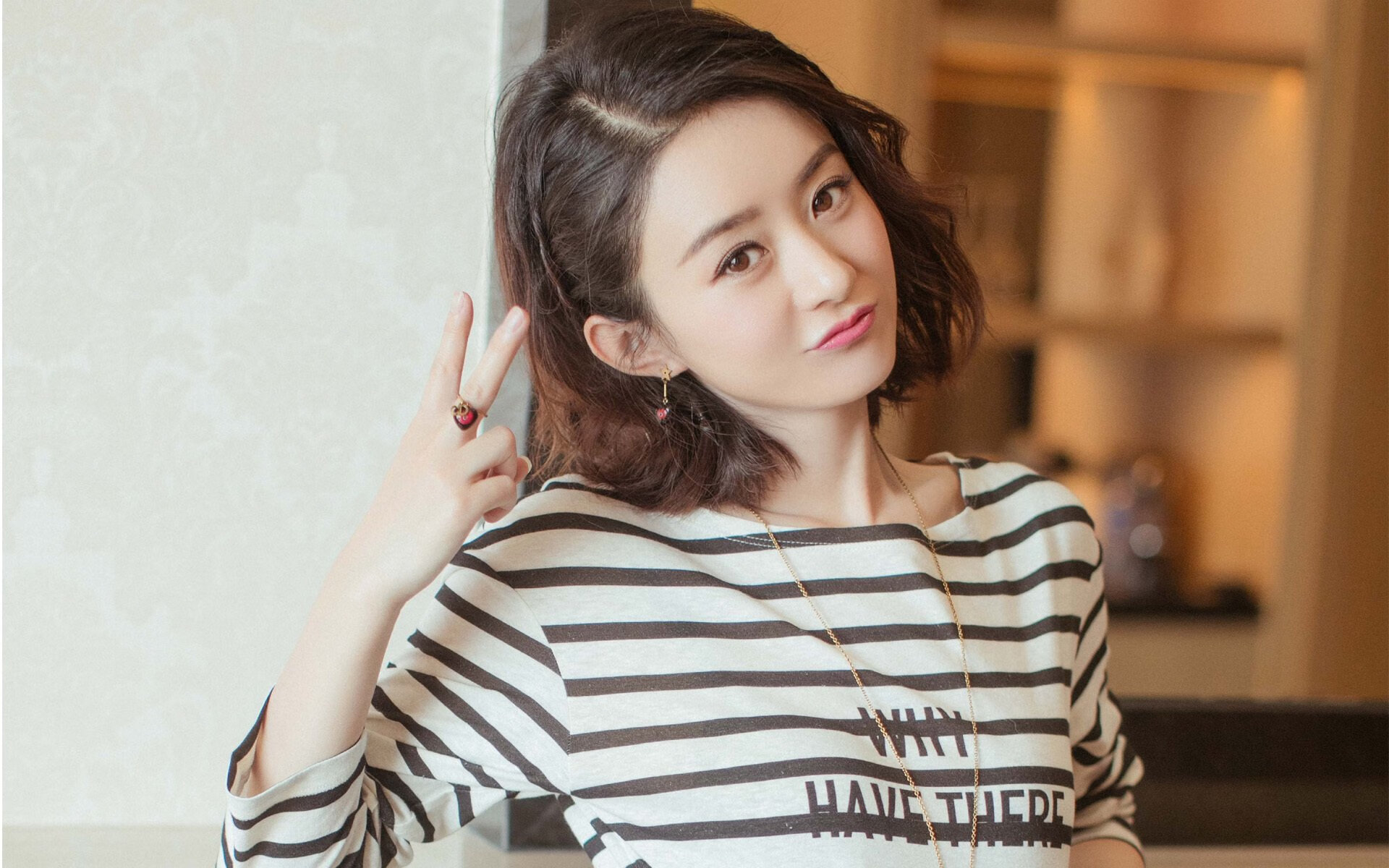 欧洲杯巅峰角逐：战术变化带来新惊喜，欧洲杯火爆